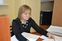 С.С. Максимова, секретарь ГЭК четко фиксирует вопросы и результаты защит в протоколах